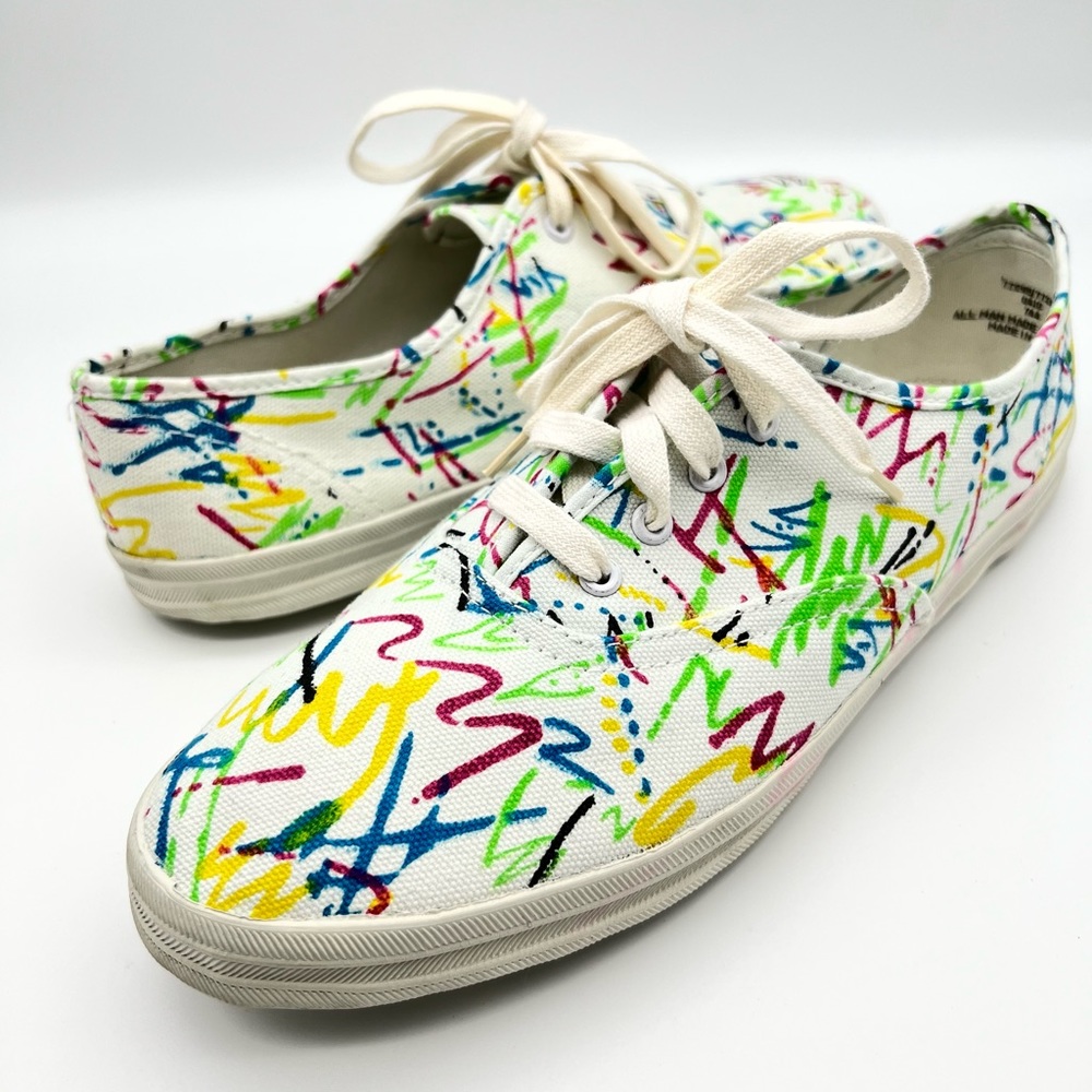 BUTTERFLIES Paint Splatter Multicolor Markings Sneaker Size 8.5